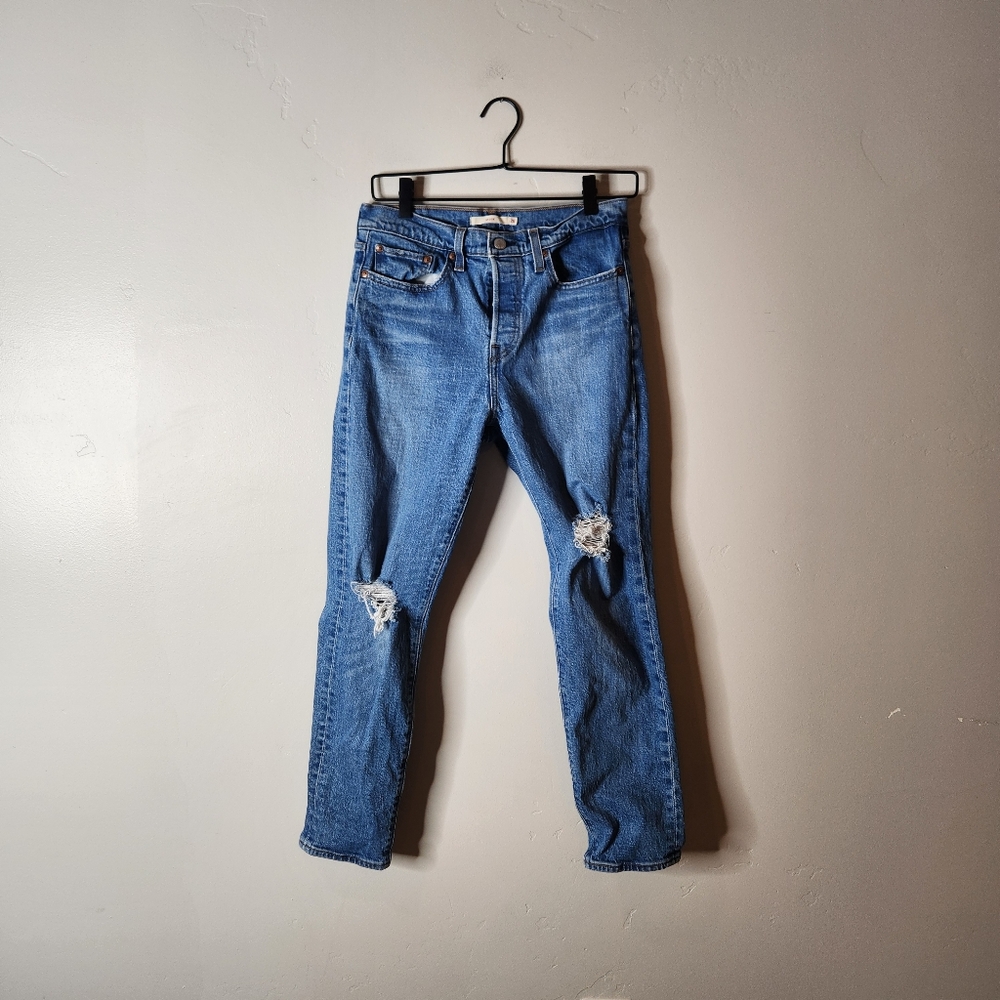 Levi's Premium‎ Wedgie Jeans Distressed Knee Size 28 - Picture 3 of 8